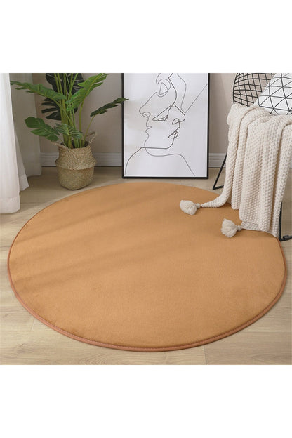 Soft, round rug with coral pattern