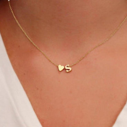Sandsberg with heart pendant & letters