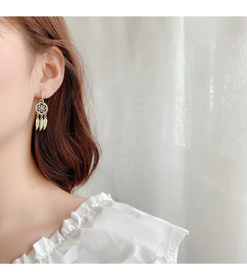 Evani️ | Elegant Refinement with 14-karat Gold Earrings