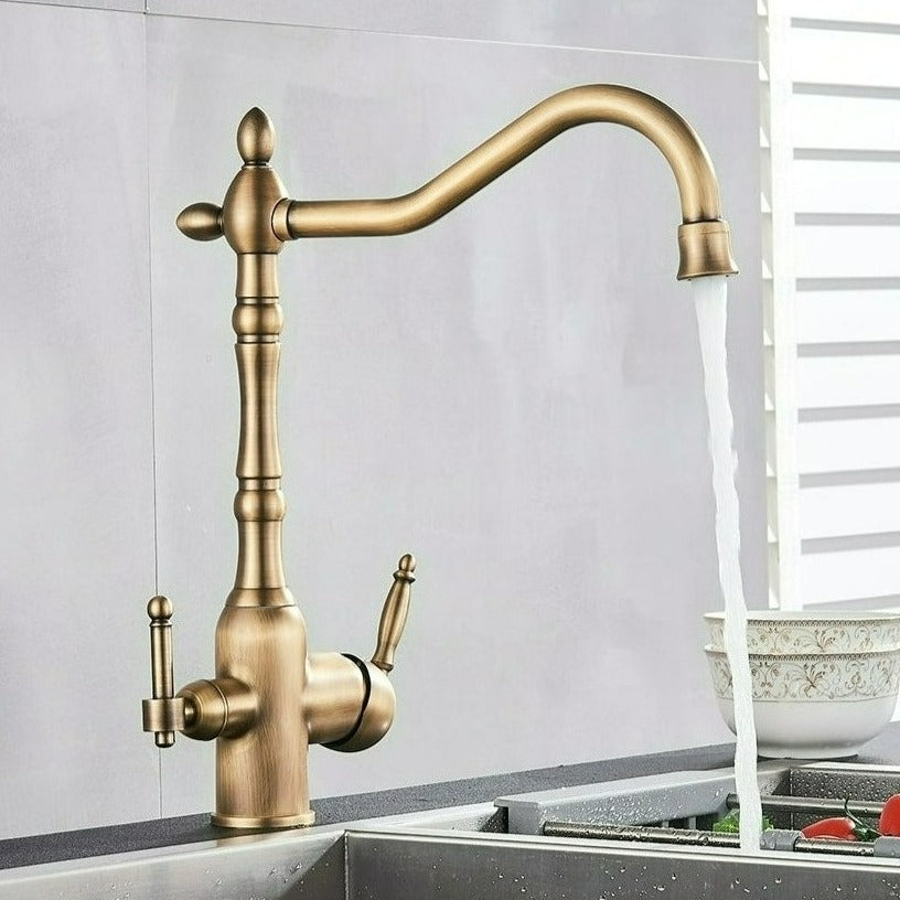 Skanto | Rayford - Classic Kitchen Faucet
