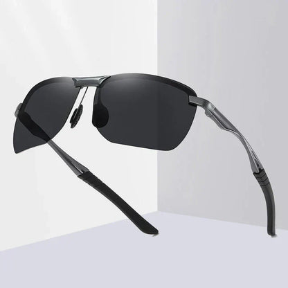 Smart photochromic glasses | Automatic tinting technology | Blue light protection