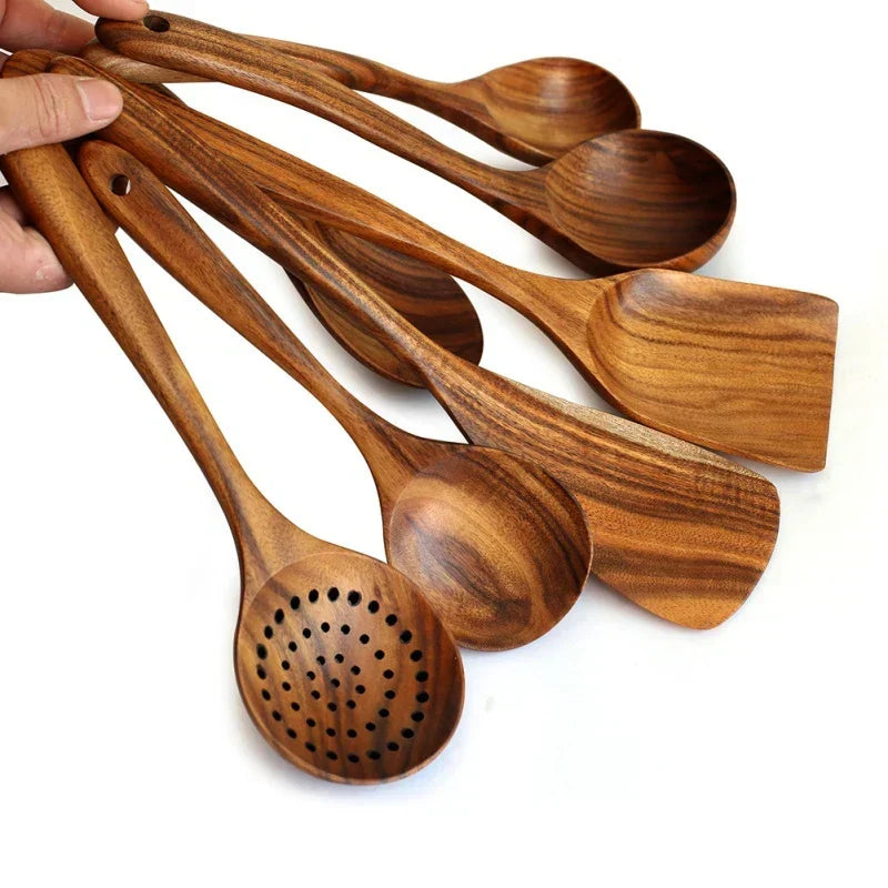 Skanto | TeakChef 7-Piece Kitchen Utensil Set – Premium Teak Kitchenware for Style & Functionality