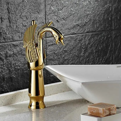 BowLift | Mythical Swan Modern Faucet