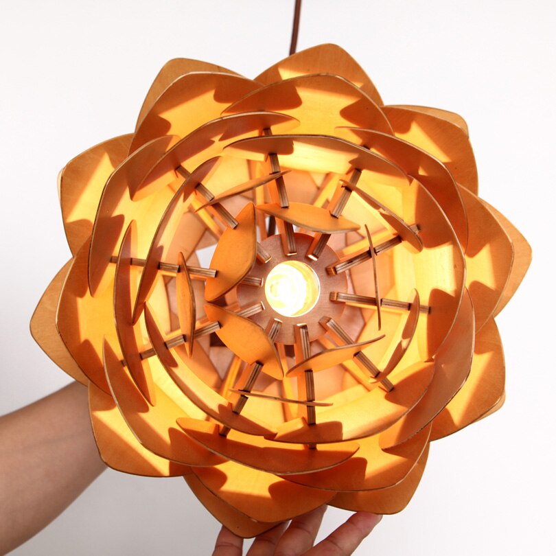 Skanto | Handmade Pinecone Wood Pendant Lamp