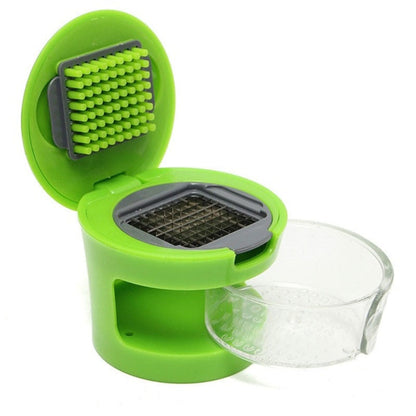 Skanto | Mini Hand Garlic Slicer