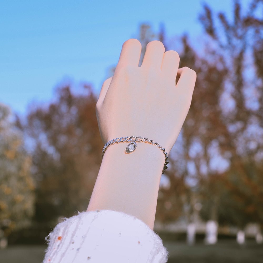 BowLift | Heart-Shaped Magnet Couples Bracelet