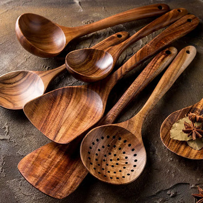 Skanto | TeakChef 7-Piece Kitchen Utensil Set – Premium Teak Kitchenware for Style & Functionality