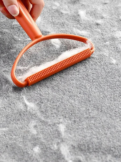 BowLift | FLUFENFREE CLEANER – Pet hair & lint remover for furniture, clothing & carpets