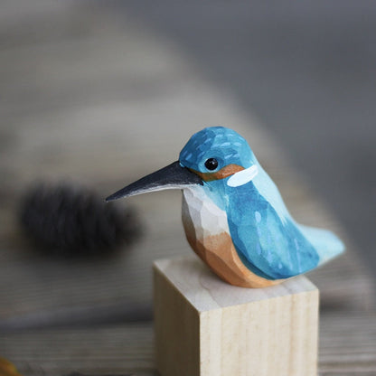 Skanto | NordicFeathers - Elegant Wooden Bird Sculptures