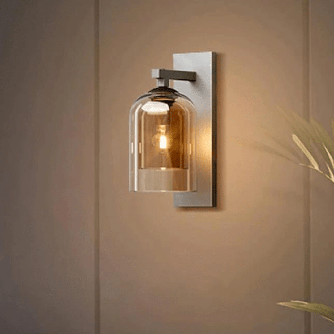 Skanto | Champagne Wall Lamp