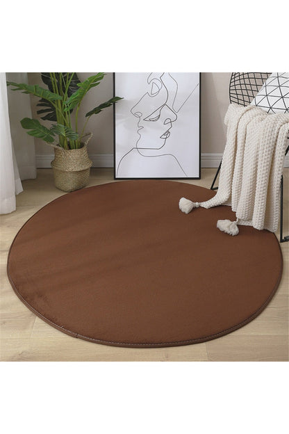 Soft, round rug with coral pattern