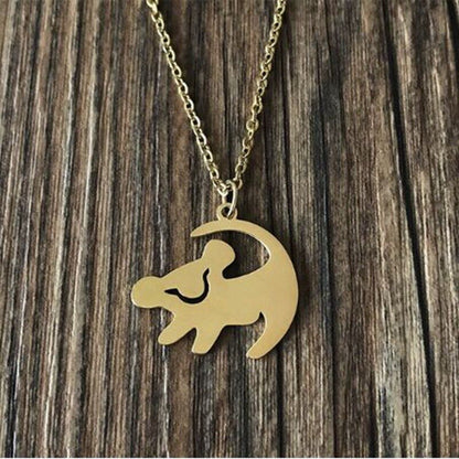 BowLift | Matata Lion King Necklace Model Simba