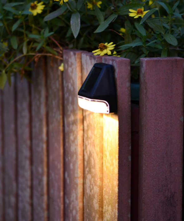 BowLift | SolarAura – Chic Solar Outdoor Light for a Warm Glow
