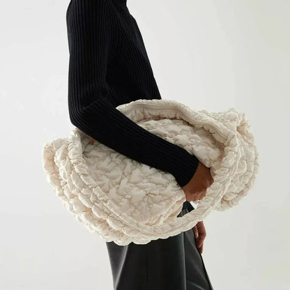 Skanto | Cross Quilt X-Large Shoulder Bag