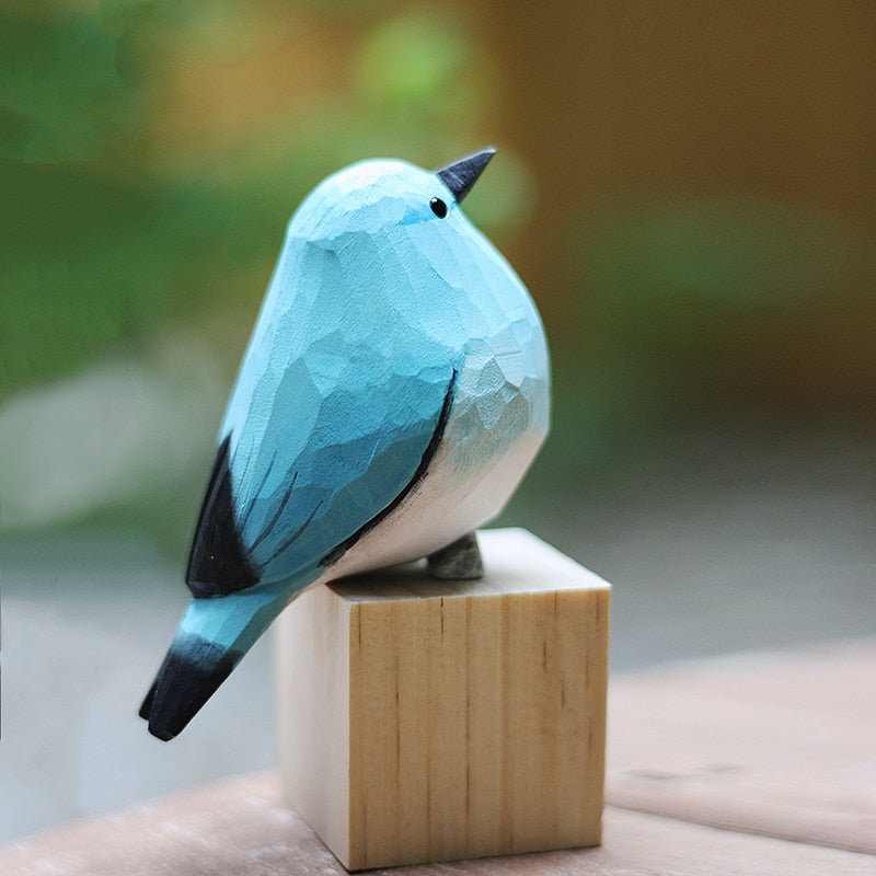 Skanto | NordicFeathers - Elegant Wooden Bird Sculptures