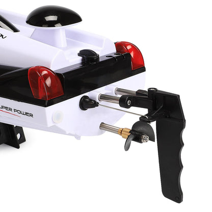 Skanto | High-Speed Remote Control Racing Boat