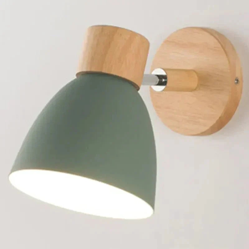 Skanto | Elegant Wooden Wall Lamp - Modern and Warm Design