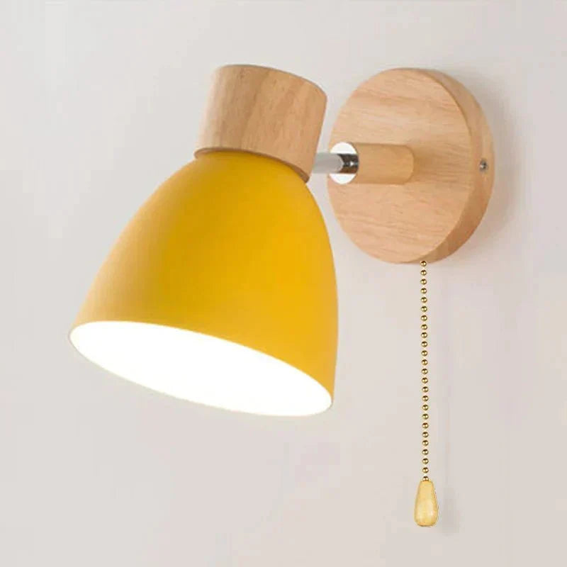 Skanto | Elegant Wooden Wall Lamp - Modern and Warm Design