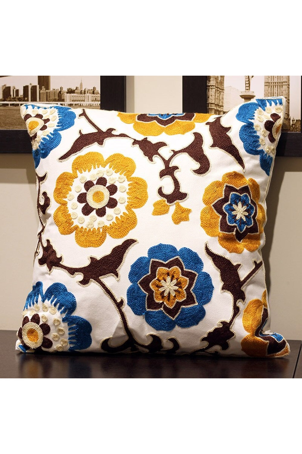 Flower Accent Pillow | Bowlift
