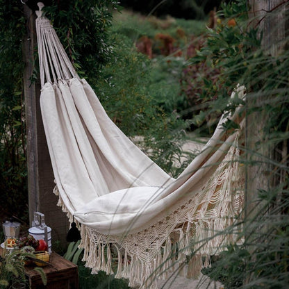 Skanto | Macrame Hammock