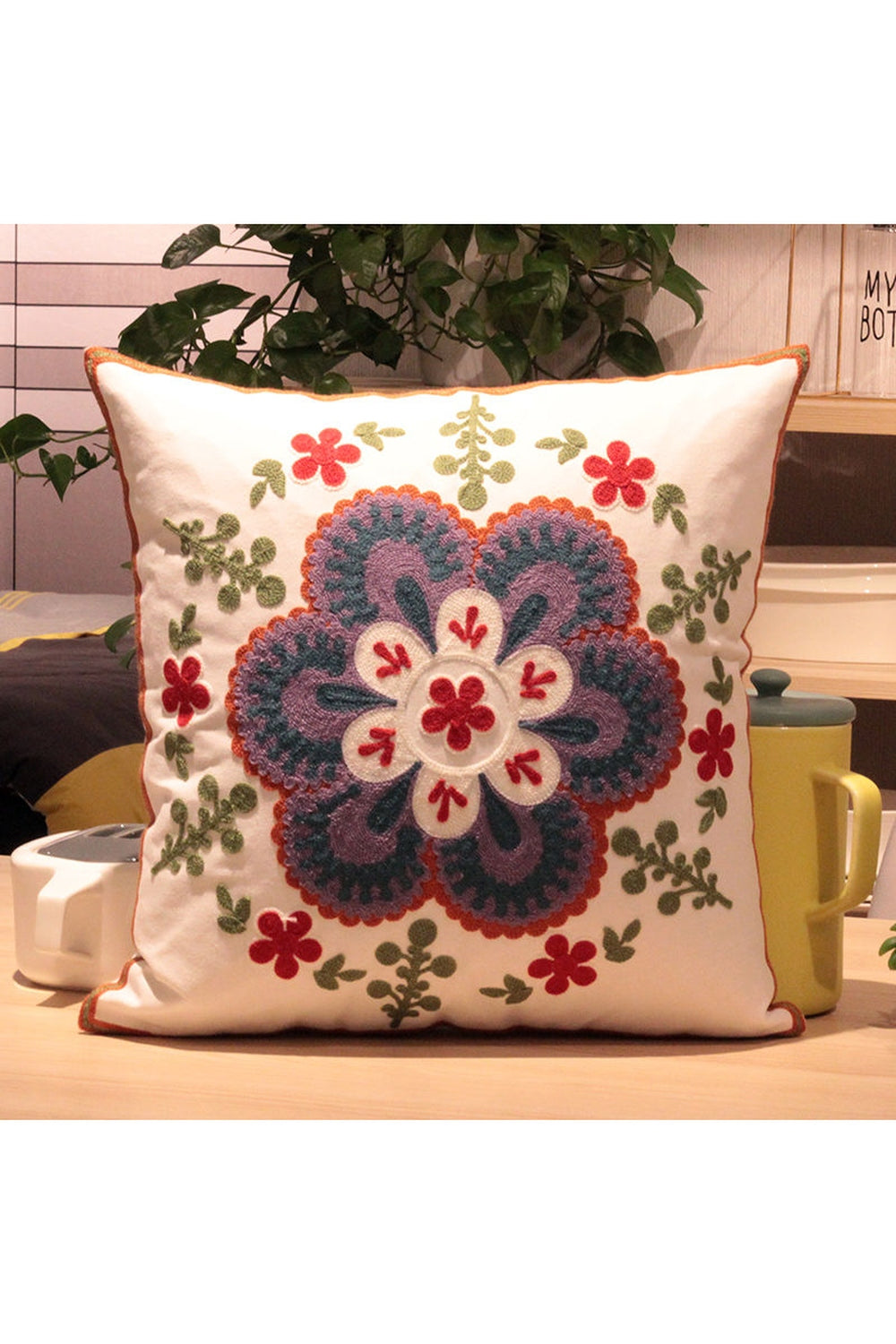 Flower Accent Pillow | Bowlift