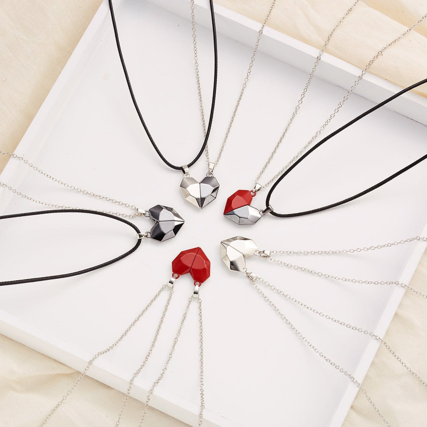 BowLift | Lexy Couple Necklace 2 in 1 - A necklace for you and your loved one