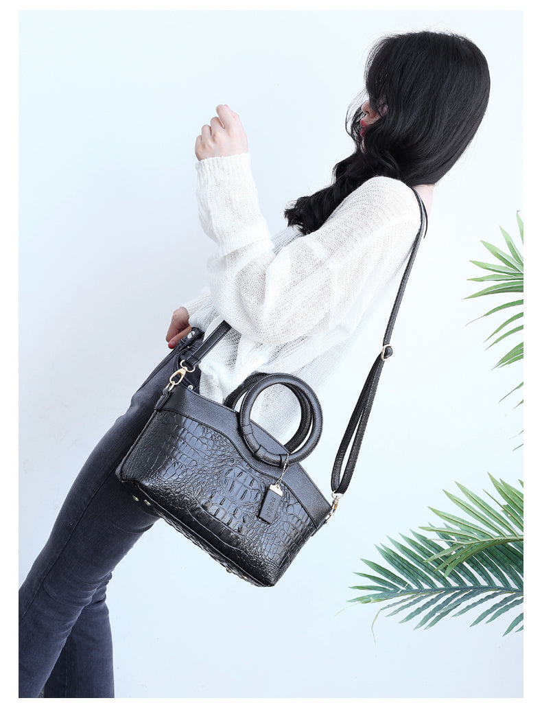 Sandsberg Leather Crocodile Bag – with handmade details