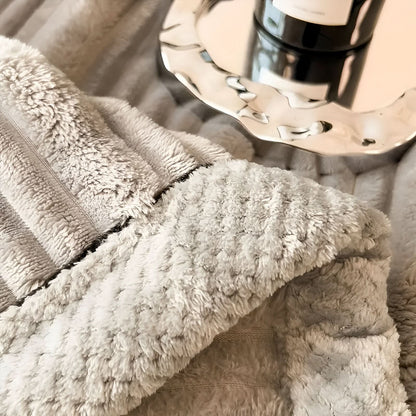 Skanto | FLUFFIQUE - Premium Cozy Blanket