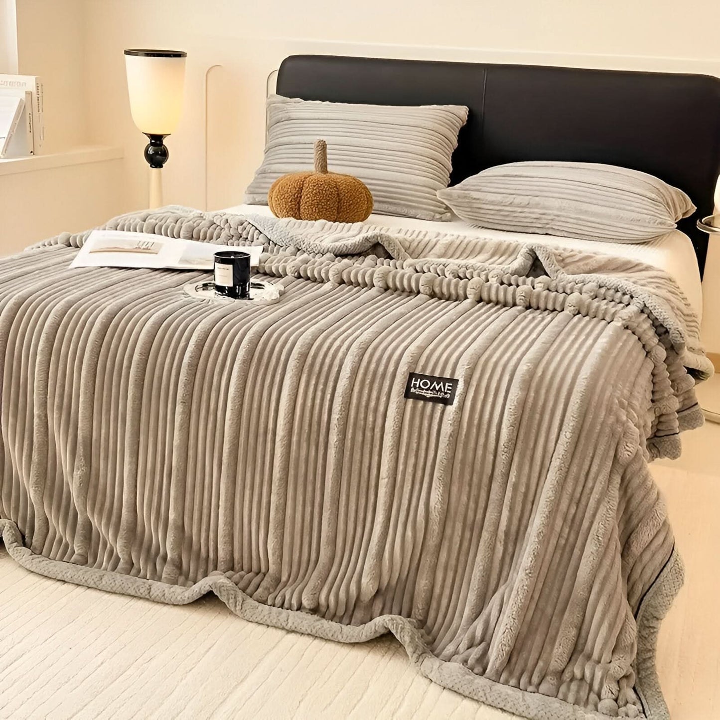 Skanto | FLUFFIQUE - Premium Cozy Blanket