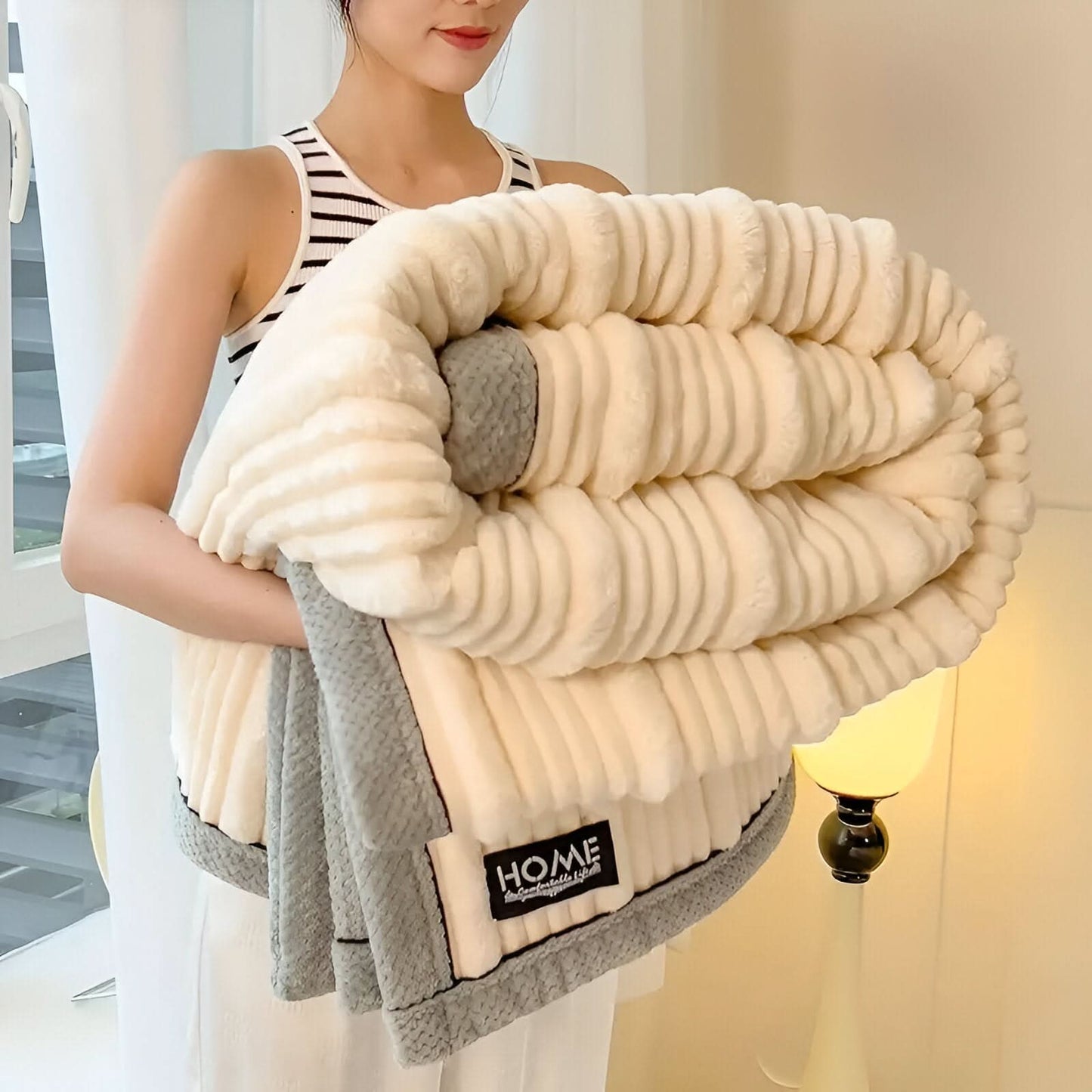 Skanto | FLUFFIQUE - Premium Cozy Blanket