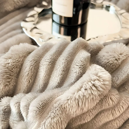 Skanto | FLUFFIQUE - Premium Cozy Blanket