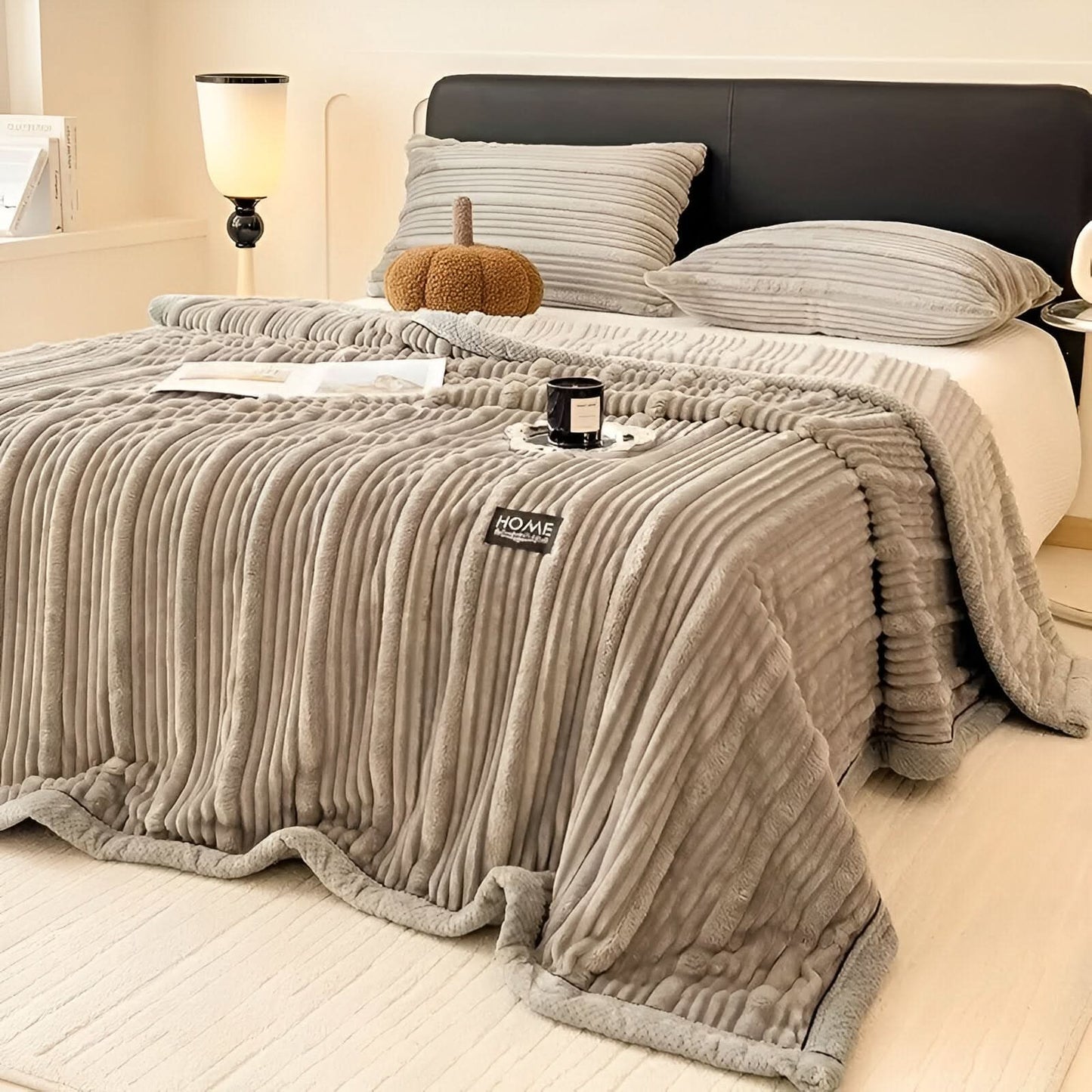 Skanto | FLUFFIQUE - Premium Cozy Blanket