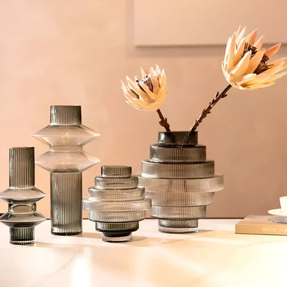 Frendorf | Elegant Amber Glass Vase - Contemporary Decorative Piece for stylish living spaces