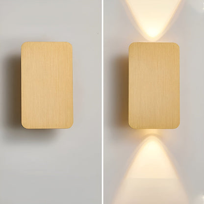 Kalsten | Elegant LED wall lamp in minimalist design for your home