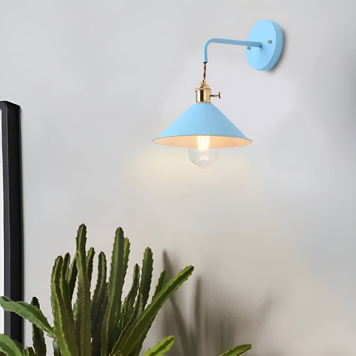 Skanto | Retro Vintage Wall Lamp - Vintage-Inspired Cone Metal Wall Lamp