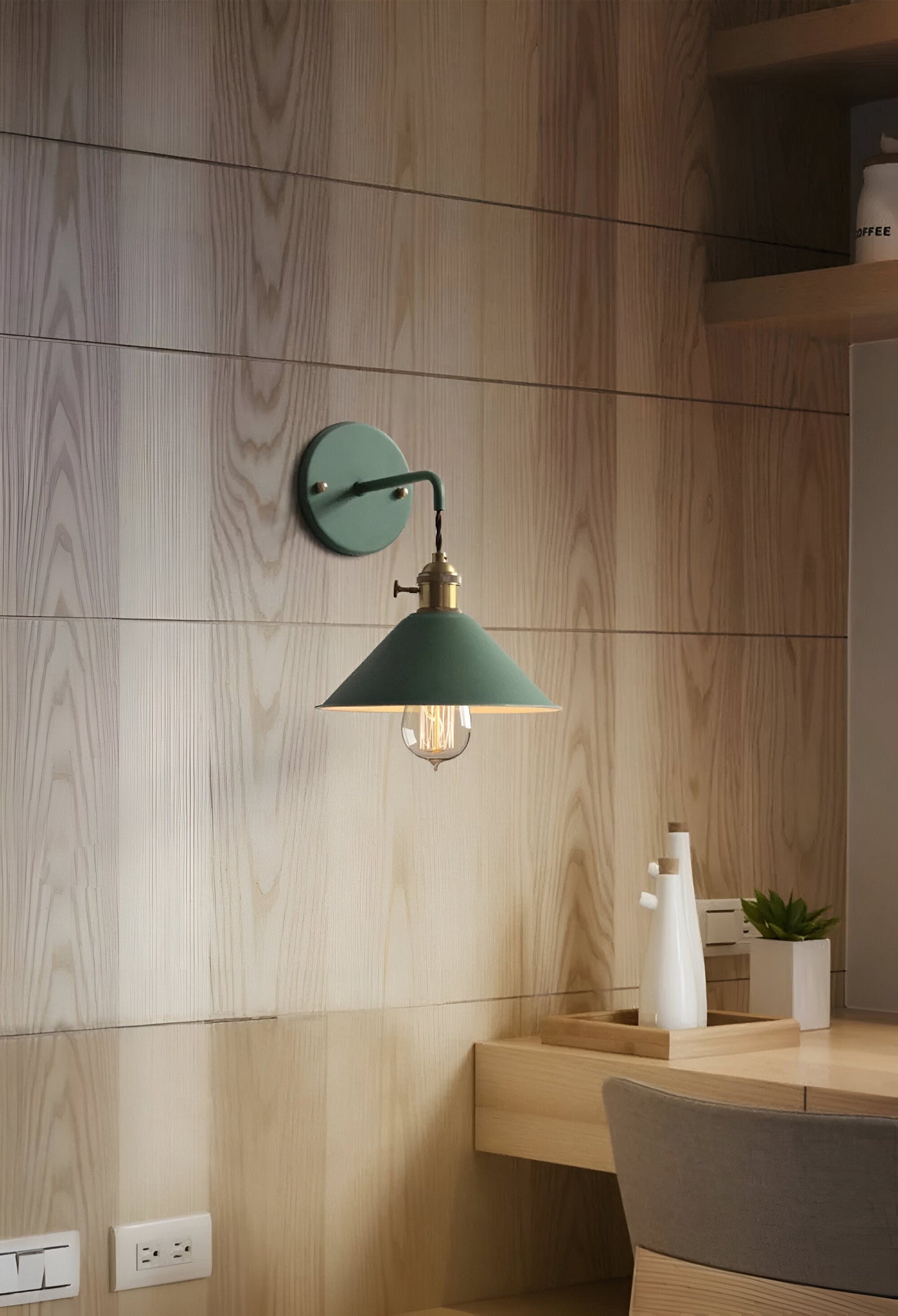 Skanto | Retro Vintage Wall Lamp - Vintage-Inspired Cone Metal Wall Lamp