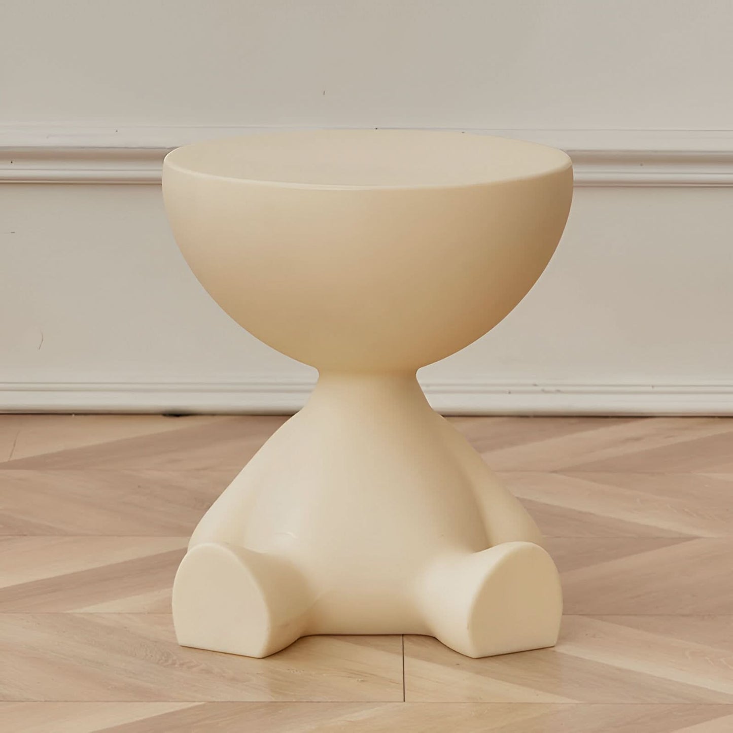 Skanto | Round Plastic Coffee Table