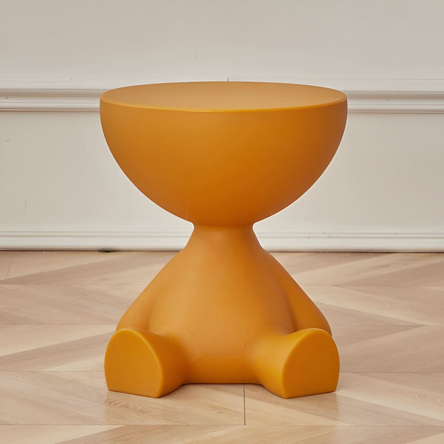 Skanto | Round Plastic Coffee Table