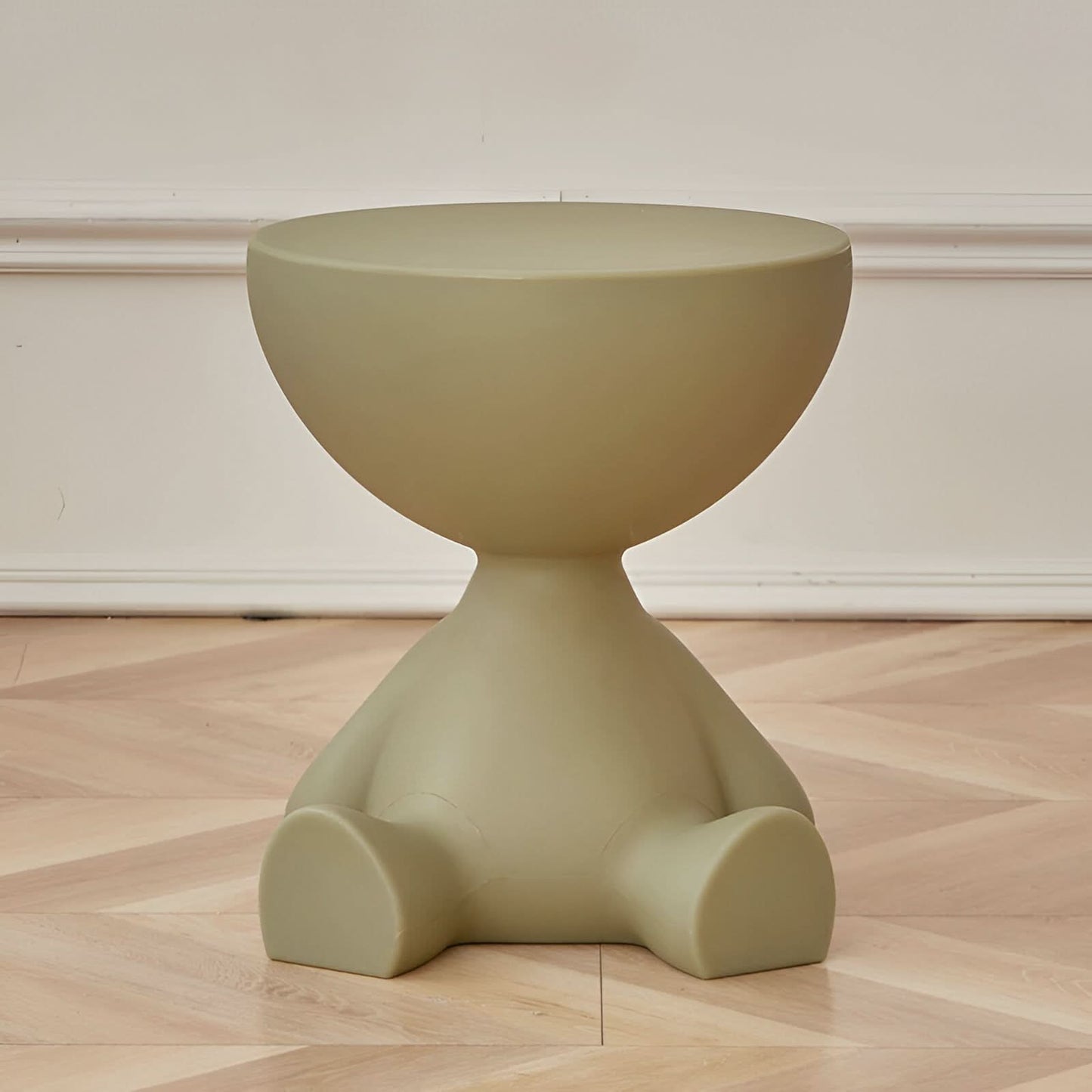 Skanto | Round Plastic Coffee Table