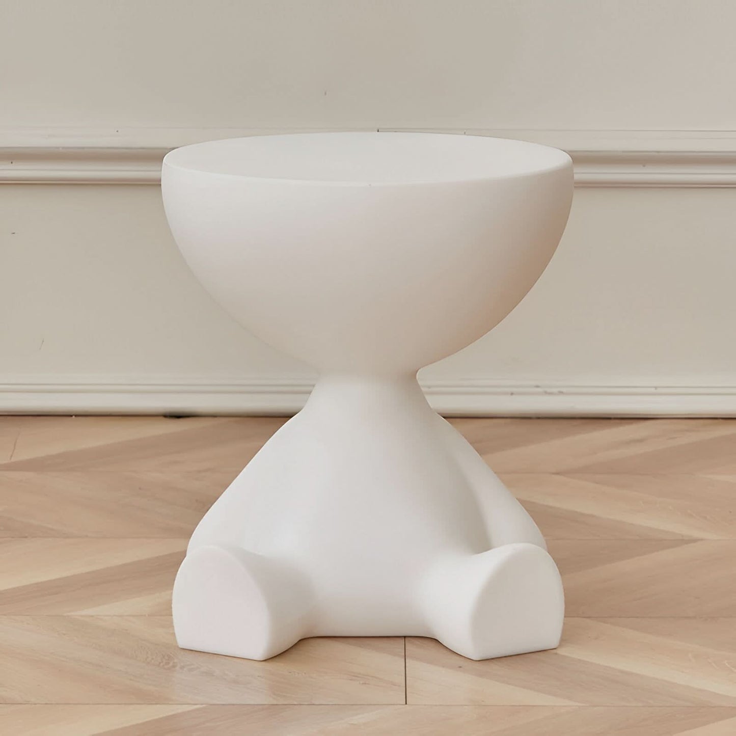 Skanto | Round Plastic Coffee Table