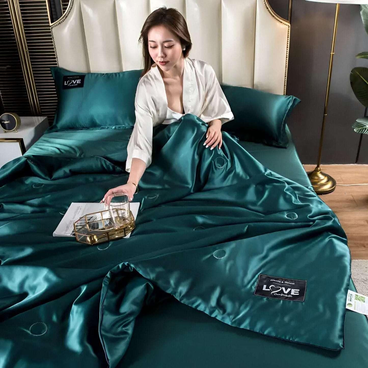 BowLift | FLUFFINA - Premium Satin Silk Bedding