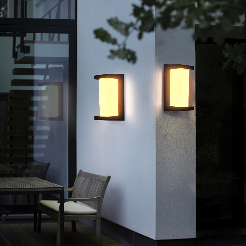 Waterproof outdoor LED wall lamp with motion sensor