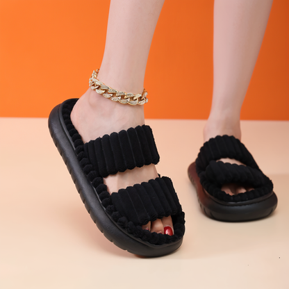 Sofie - Plush-lined slippers with cross straps