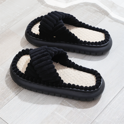 Sofie - Plush-lined slippers with cross straps
