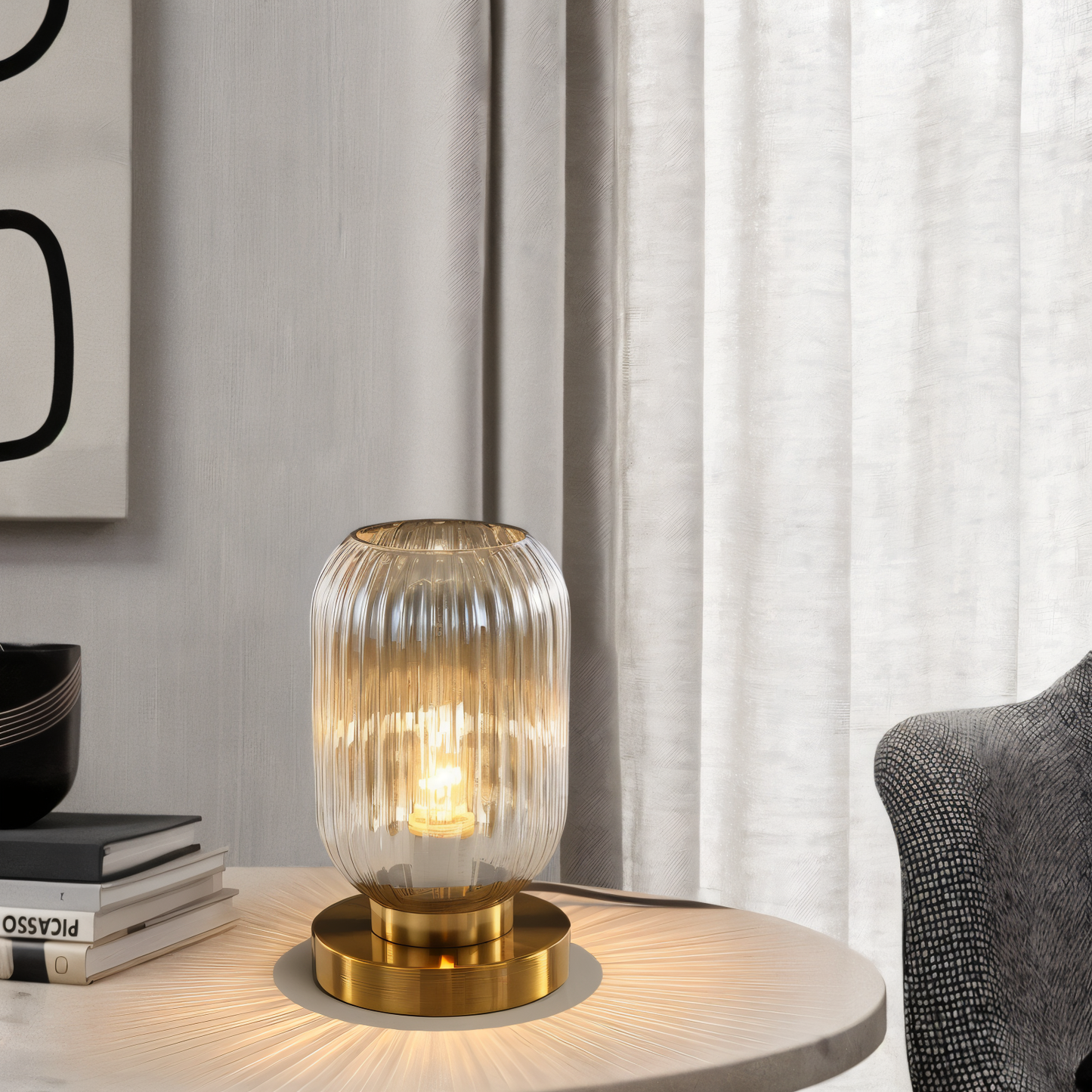 Skanto | Nordic Table Lamp with Ribbed Glass