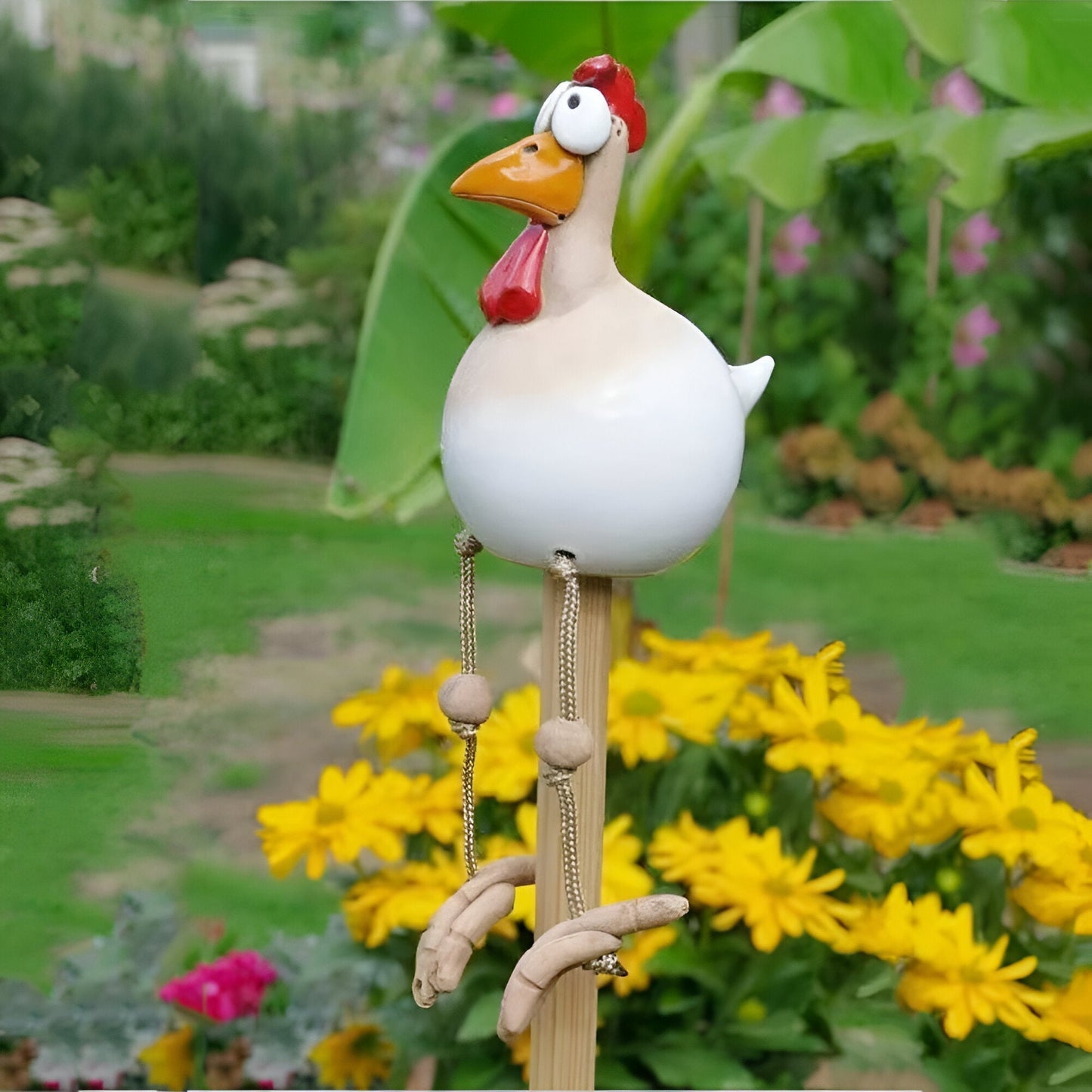Karnz | Big Eyes Chicken Statue - Weatherproof Resin Craft - Rooster Garden Statue