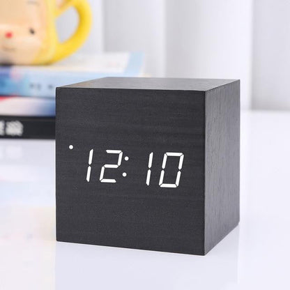 Modern Digital Wood Clock | Karnz
