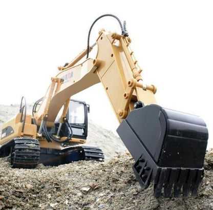 Skanto | RC Excavator Caterpillar Remote Controlled Construction Toy