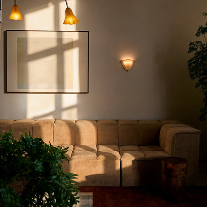 BowLift | Retro Wall Lamp of Colored Glass in Skirt-Shaped Shell Pattern