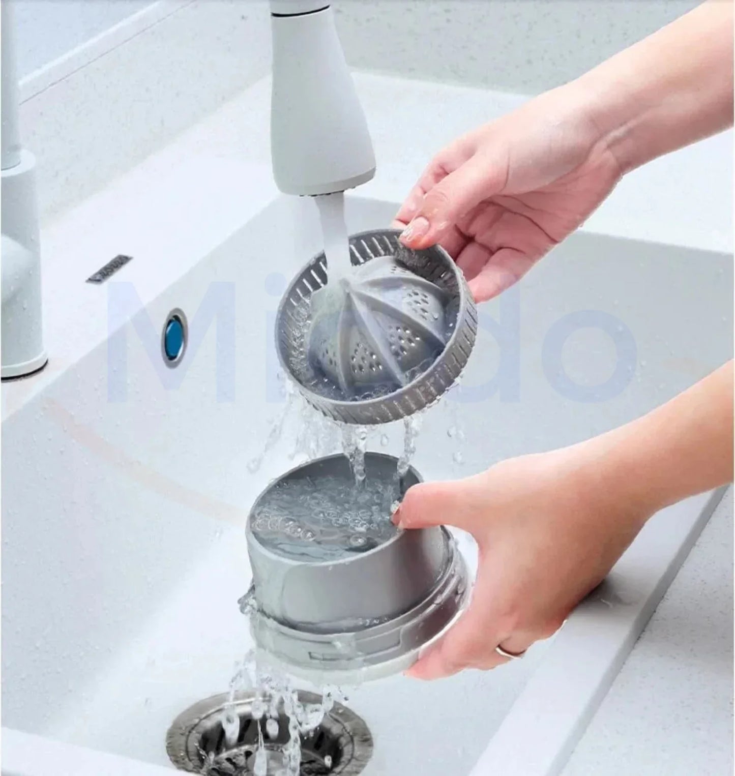 Skanto | Electric Citrus Juicer with Juice Collector – For Fresh Juice in Seconds